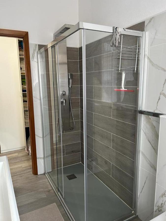 Best Way Rent - Casa Ida Lavagna Luaran gambar